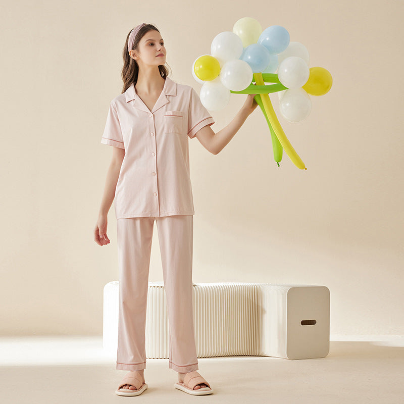 Pyjama couple en coton modal – Manches courtes et coloris uni.